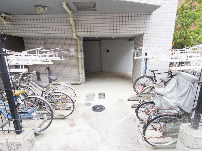 自転車置き場もあります
