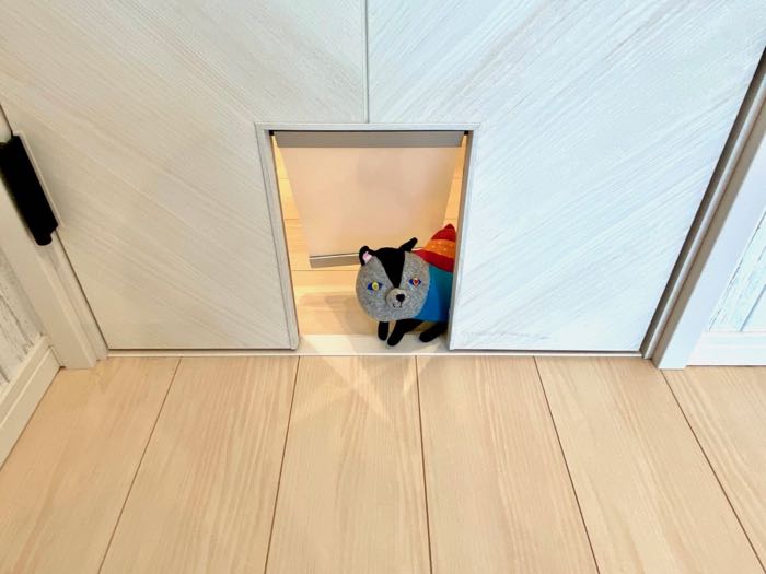 ①猫ドア