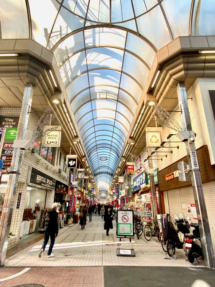 約250軒のお店が連なる武蔵小山商店街パルム